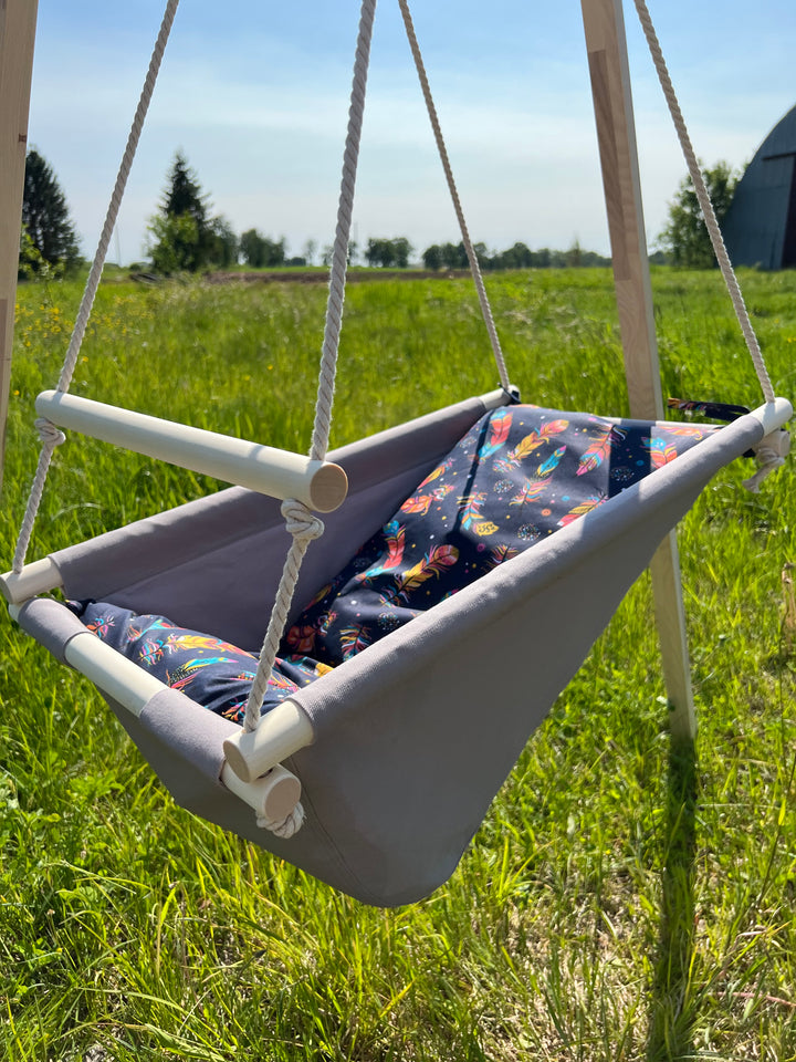 Adjustable swings with mattress