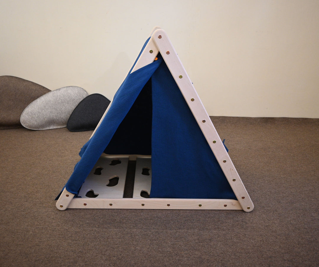 Linen tent for "Climb up triangle"