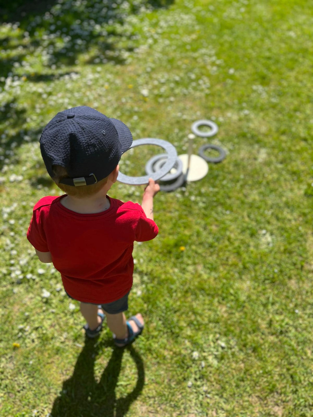 Throwing game